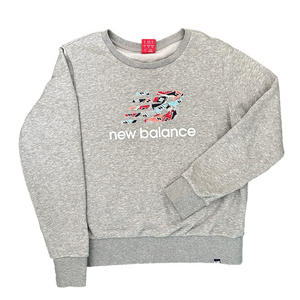 Women’s New Balance Gray Sweater Colourful Logo Cozy Sport Size Medium Like New